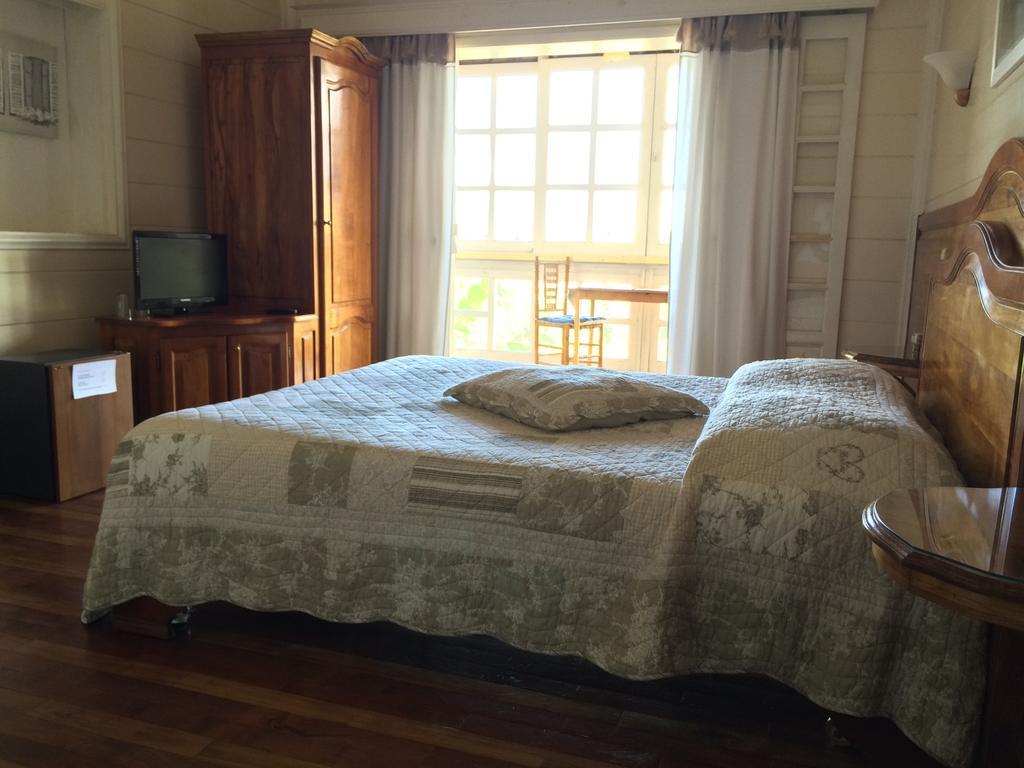 Le Bois Rouge Hotel Cilaos Phòng bức ảnh