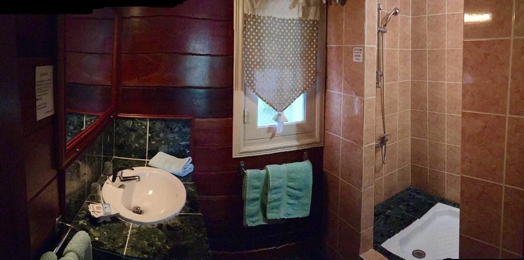 Le Bois Rouge Hotel Cilaos Ngoại thất bức ảnh